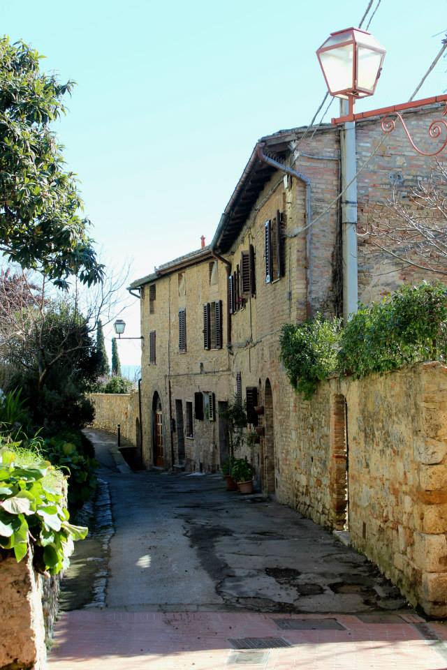 empty street in tuscany town of san gimignano