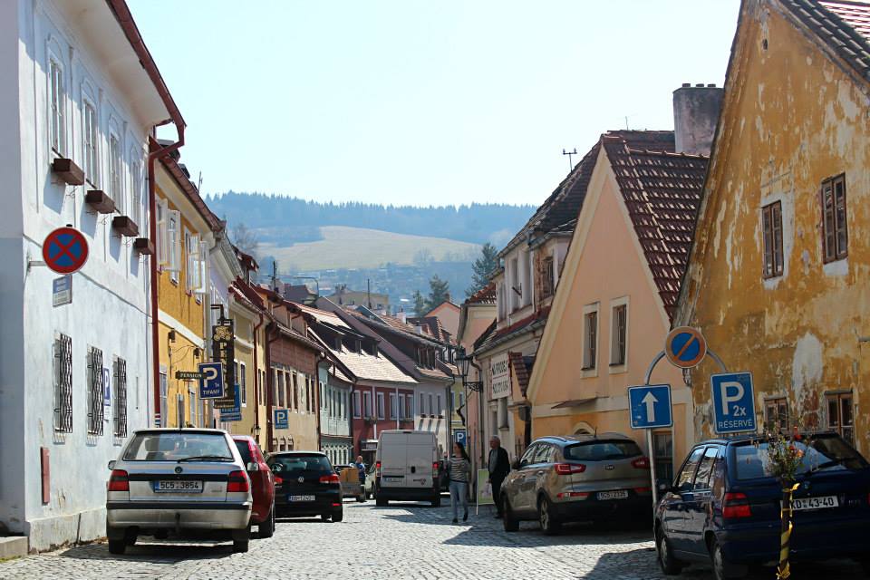 small street in cesky krumlov with cute little houses