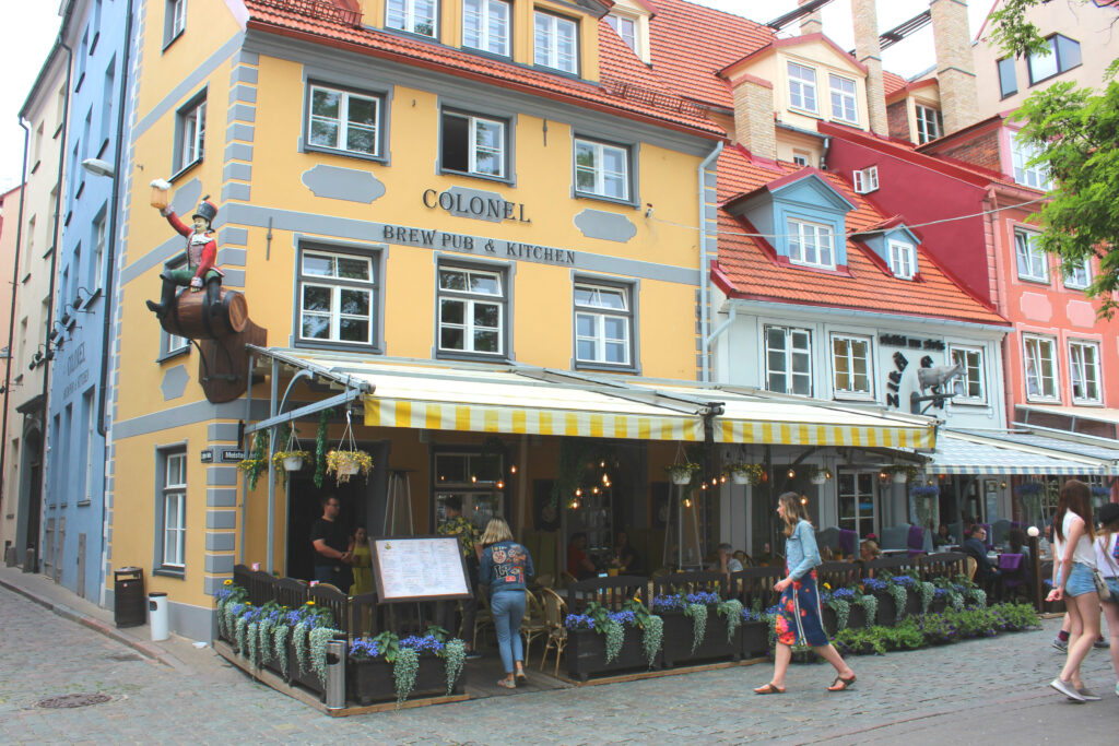 how many days in riga